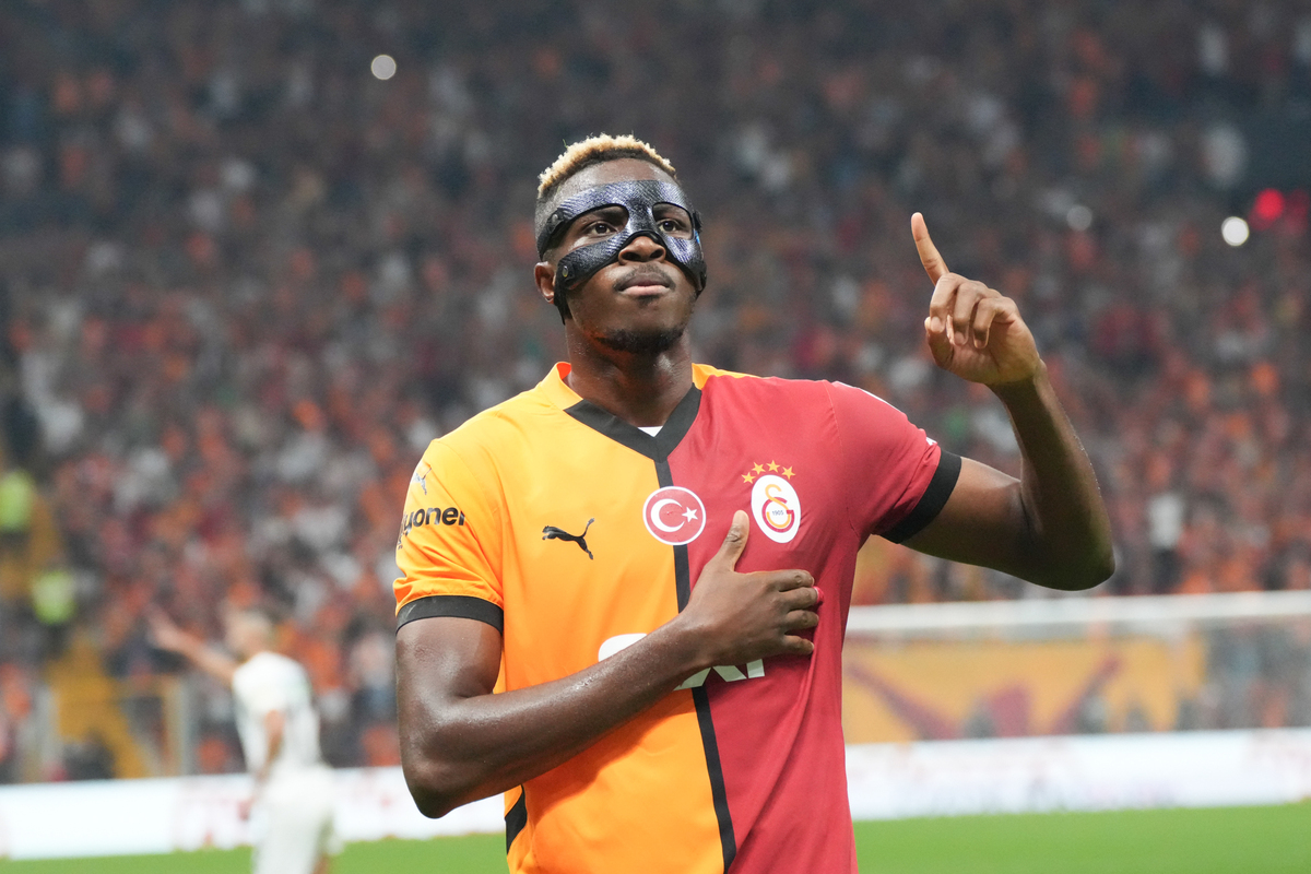 Victor Osimhen au centre des discussions mercato avec Galatasaray