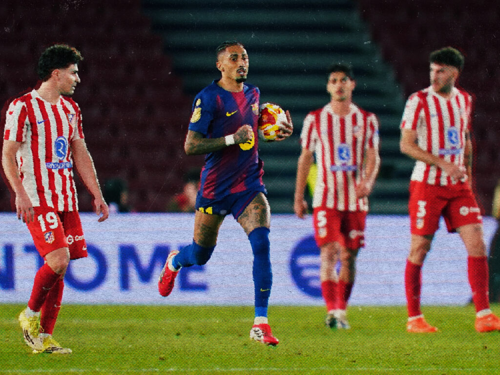 Raphinha réagit après l’élimination du FC Barcelone face à l’Atlético