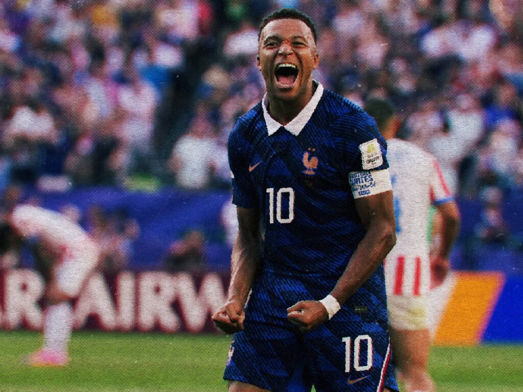 Zinedine Zidane et Kylian Mbappé avec l’équipe de France.